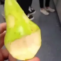 Oogie Boogie pear