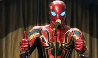 Spider-Man thumbs up